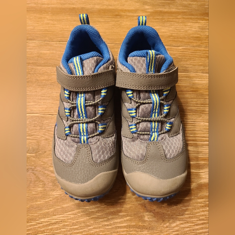 Merrell Waterproof Hiking Shoes Size 13.5